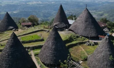 Desa wisata Todo memiliki mutiara tersembunyi yang barangkali banyak orang belum mengetahuinya. Mutiara itu sudah tersimpan sejak nenek moyang, jaman kerajaan. Mutiara tersembunyi itu sudah bersinar sejak lama bagaikan rembulan di kala malam gelap. Mutiara-mutiara itu yakni nilai-nilai kehidupan yang indah, selain bentuk rumah kerucut dan panorama alamnya.